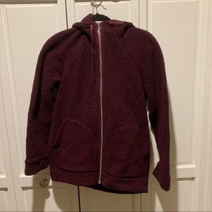 Lululemon maroon Sherpa jacket size 6